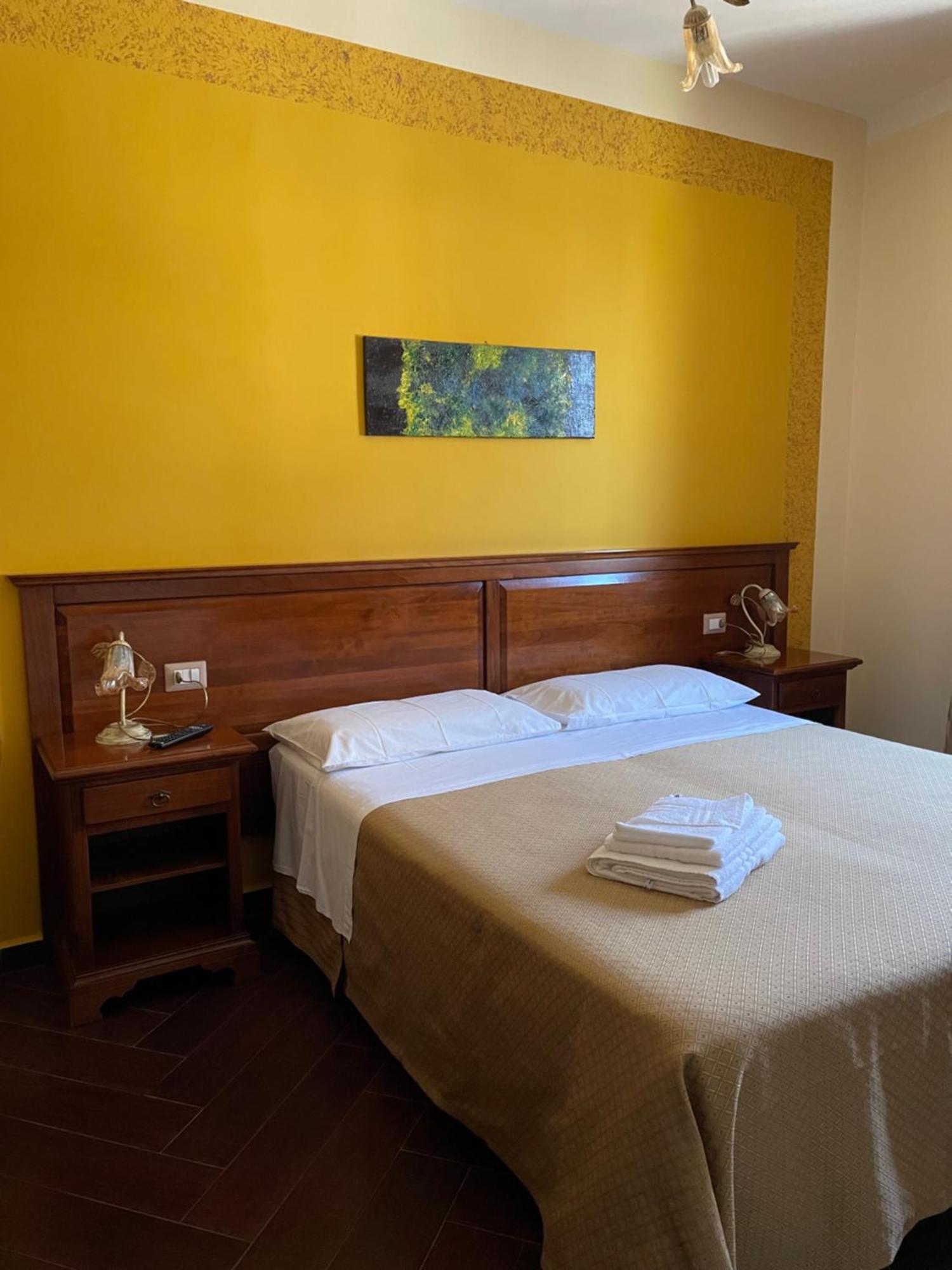 Borgo Patierno Guest House Conca della Campania Cameră foto