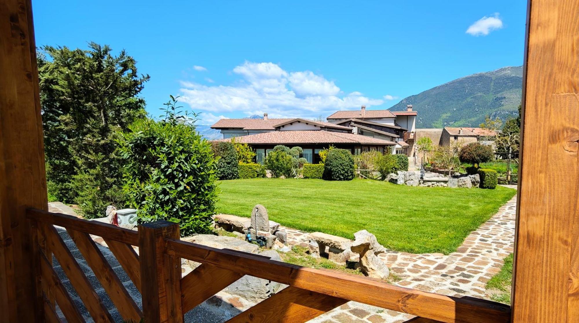 Borgo Patierno Guest House Conca della Campania Exterior foto