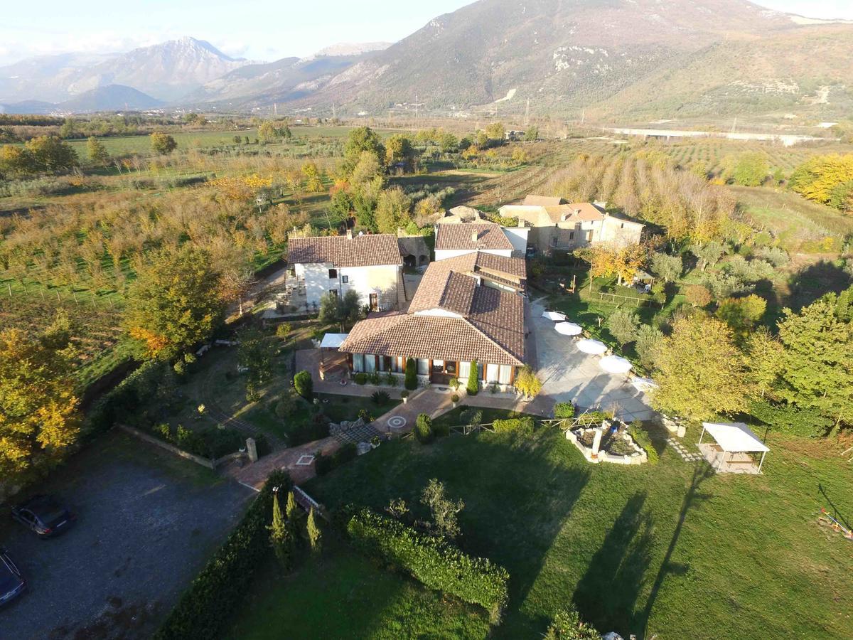Borgo Patierno Guest House Conca della Campania Exterior foto