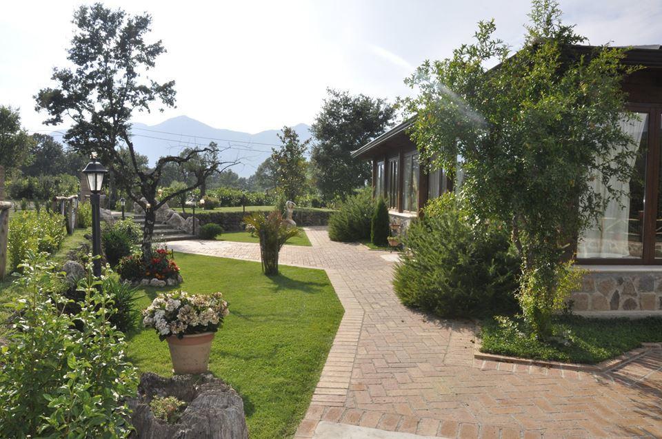 Borgo Patierno Guest House Conca della Campania Exterior foto